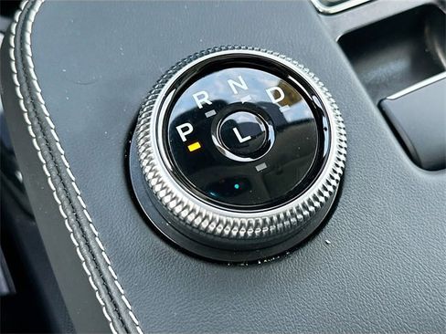 Used 2023 Ford Mustang Mach-E Premium image 17