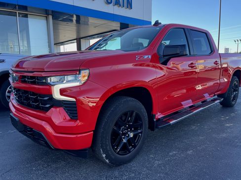 Used 2023 Chevrolet Silverado 1500 RST image 1