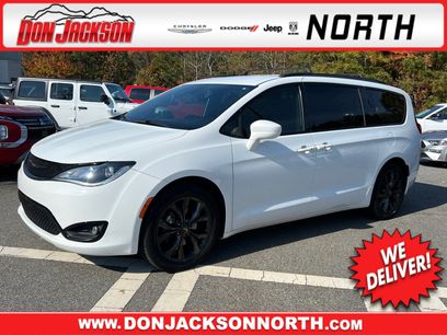 Used 2020 Chrysler Pacifica Touring-L Plus w/ S Appearance Package