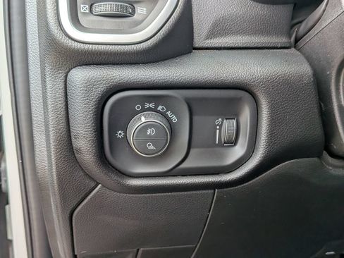 Used 2026 RAM 2500 Big Horn AWD/4WD image 18