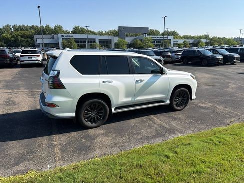 Used 2023 Lexus GX 460 Premium AWD/4WD image 25