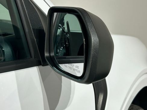 New 2026 Ford Maverick XL AWD/4WD image 14