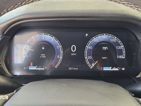 Used 2025 Jeep Grand Cherokee L Laredo RWD image 17