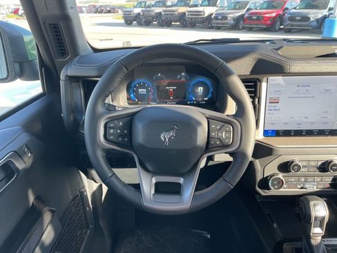 New 2025 Ford Bronco Outer Banks AWD/4WD image 11