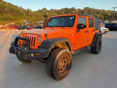Used 2013 Jeep Wrangler Unlimited Rubicon w/ Connectivity Group