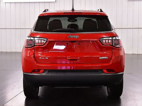 Used 2023 Jeep Compass Latitude AWD/4WD image 6