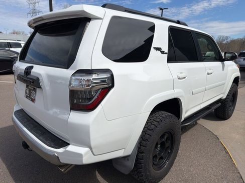 Used 2019 Toyota 4Runner TRD Off-Road image 14