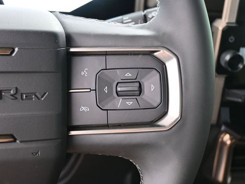 New 2025 GMC Hummer EV 2X w/ LPO, Sport Package image 34