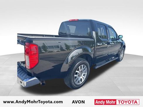 Used 2013 Nissan Frontier SL w/ Moonroof Pkg AWD/4WD image 4