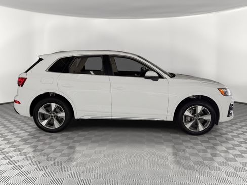 Used 2023 Audi Q5 2.0T Premium AWD/4WD image 8