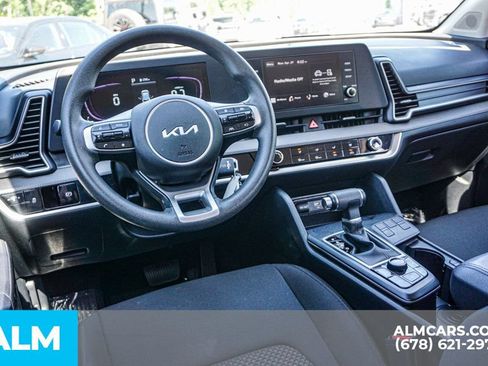 Used 2025 Kia Sportage LX FWD image 27