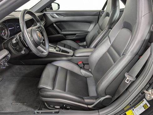 Certified 2021 Porsche 911 Carrera w/ Premium Package RWD image 5