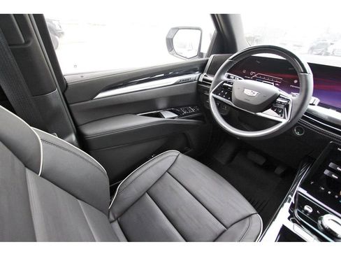 New 2026 Cadillac Escalade Sport w/ Touring Package image 8