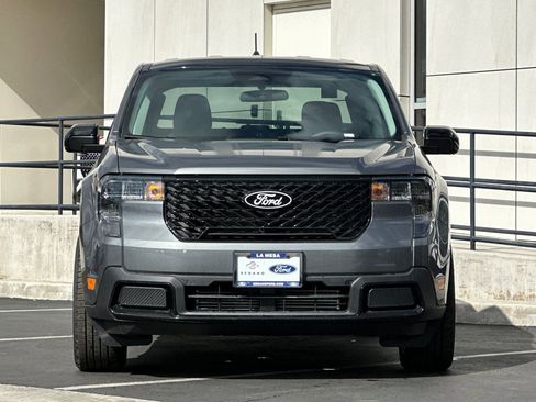 New 2025 Ford Maverick XLT w/ XLT Luxury Package AWD/4WD image 8