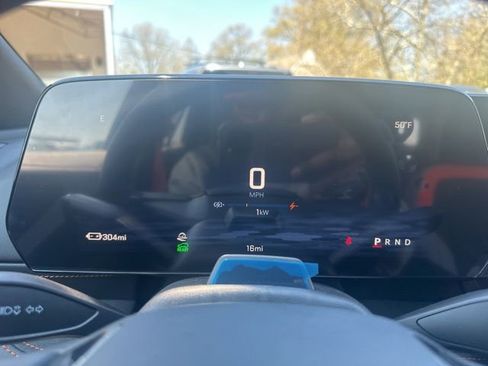 New 2026 Chevrolet Blazer EV SS w/ Performance Package AWD/4WD image 23