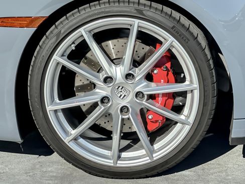 Used 2024 Porsche 911 Carrera S image 25