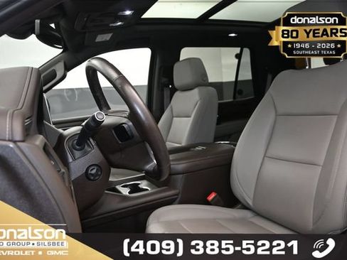 Used 2022 Chevrolet Tahoe Z71 w/ Z71 Off-Road Package AWD/4WD image 9
