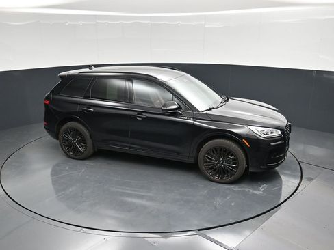 Used 2025 Lincoln Corsair Reserve w/ Jet Appearance Package image 52