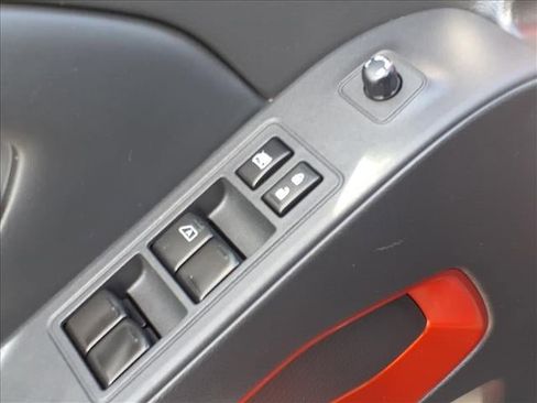 Used 2022 Nissan Frontier Pro-X image 23