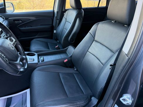 Used 2021 Honda Pilot Special Edition image 18