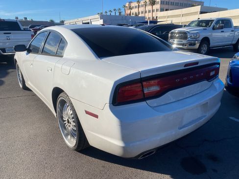Used 2014 Dodge Charger SXT image 8