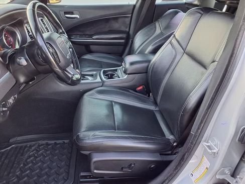 Used 2021 Dodge Charger SXT w/ Leather Interior Group image 11