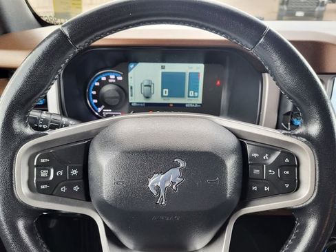 Used 2022 Ford Bronco Outer Banks image 14