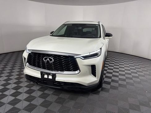 Used 2023 INFINITI QX60 Luxe w/ Cargo Package AWD/4WD image 6