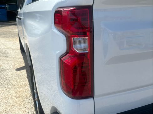 Used 2023 Chevrolet Silverado 1500 W/T w/ WT Value Package image 17