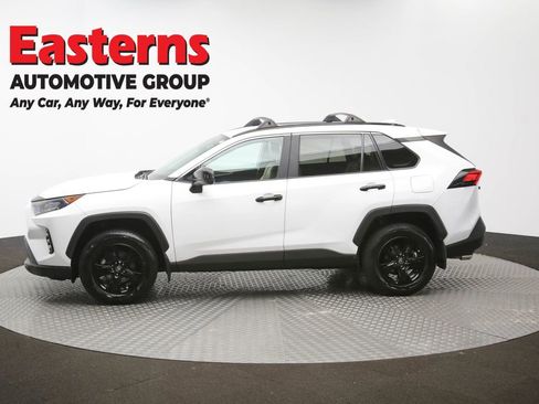 Used 2021 Toyota RAV4 LE image 60