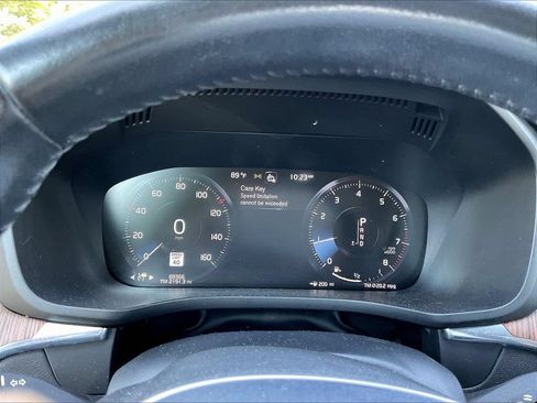 Used 2021 Volvo XC60 T5 Inscription w/ Advanced Package FWD image 5
