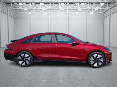 Certified 2024 Hyundai Ioniq 6 SE AWD/4WD image 7