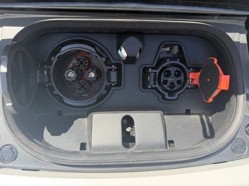 Used 2024 Nissan Leaf SV Plus FWD image 32
