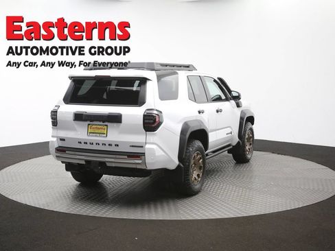 Used 2025 Toyota 4Runner Trailhunter AWD/4WD image 43