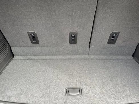 New 2026 GMC Yukon Elevation image 18