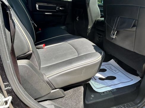 Used 2017 RAM 1500 Limited AWD/4WD image 11