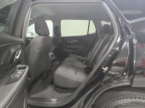Certified 2024 GMC Terrain SLE w/ Driver Convenience Package image 9