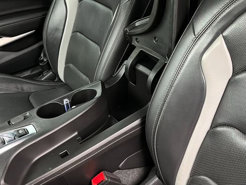 Used 2018 Chevrolet Camaro SS image 14