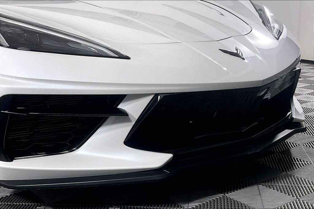 Used 2023 Chevrolet Corvette Stingray Premium Conv w/ Z51 Performance Package RWD image 32