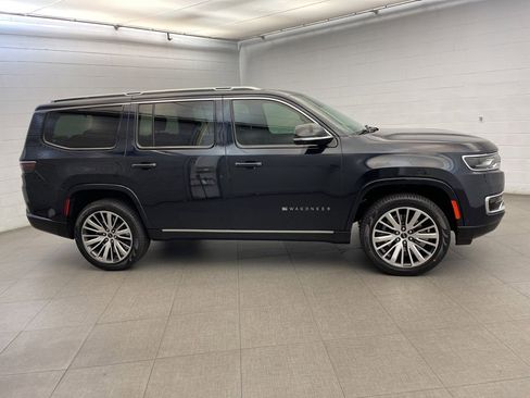 New 2025 Jeep Wagoneer Series II image 2