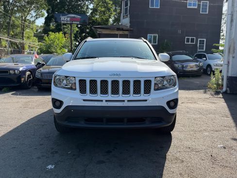 Used 2016 Jeep Compass Latitude AWD/4WD image 15