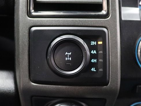 Used 2018 Ford F150 Raptor w/ Equipment Group 802A Luxury image 35