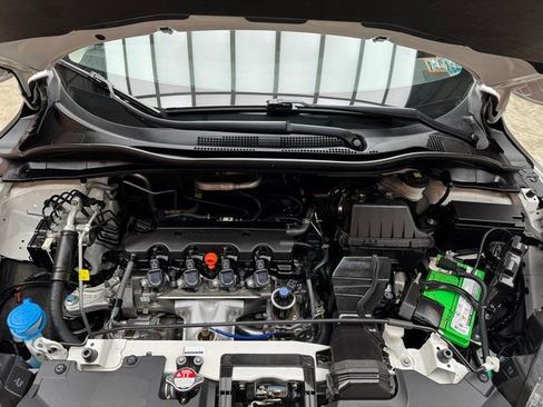 Used 2022 Honda HR-V LX image 27