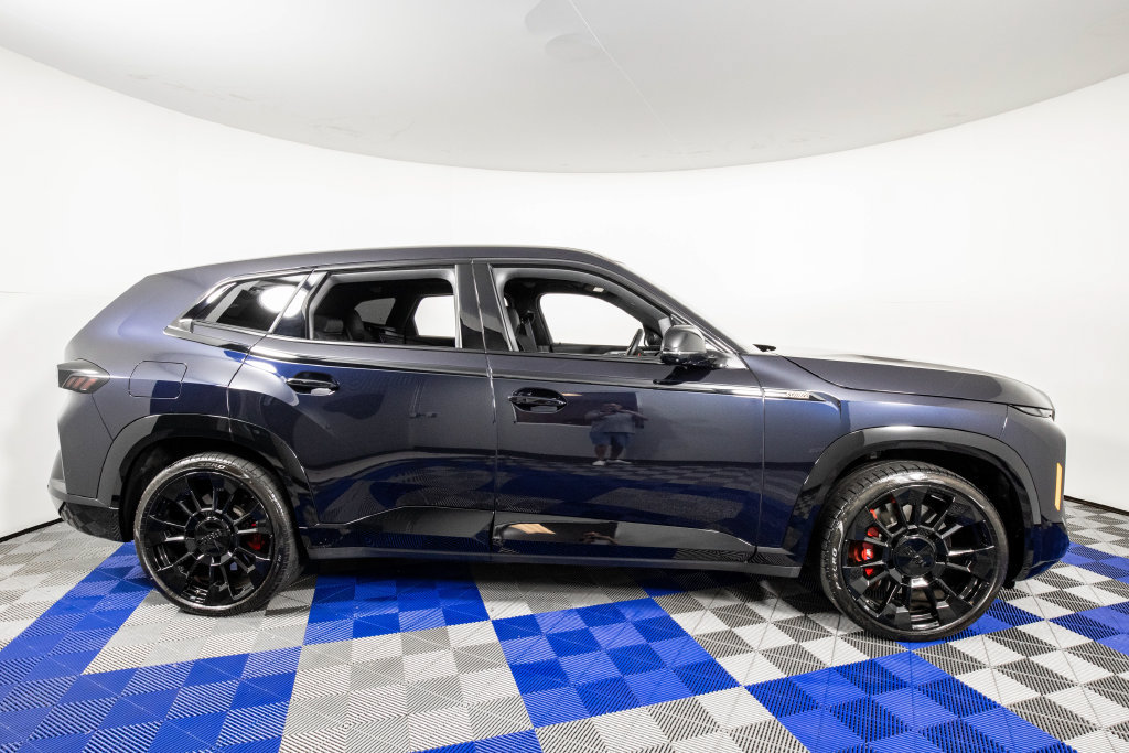Used 2025 BMW XM AWD/4WD image 4