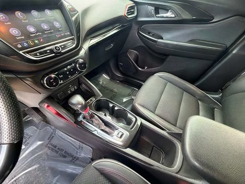 Used 2022 Chevrolet TrailBlazer RS w/ Sun and Liftgate Package FWD image 26