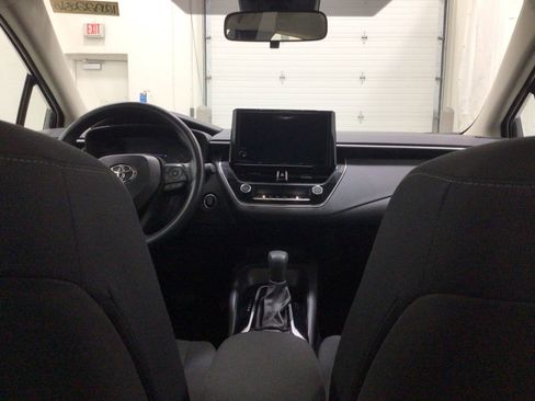 Used 2024 Toyota Corolla LE w/ LE Convenience Package image 22