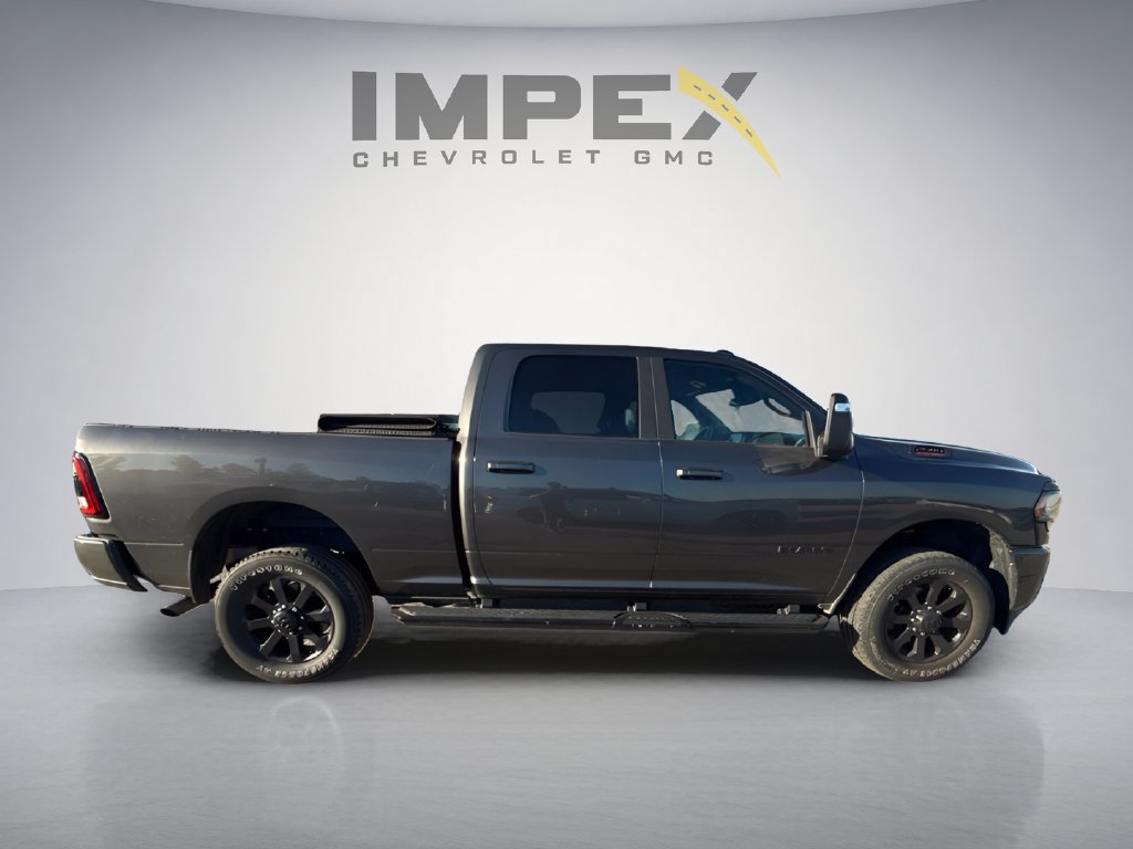 Used 2024 RAM 2500 Big Horn w/ Night Edition AWD/4WD image 6