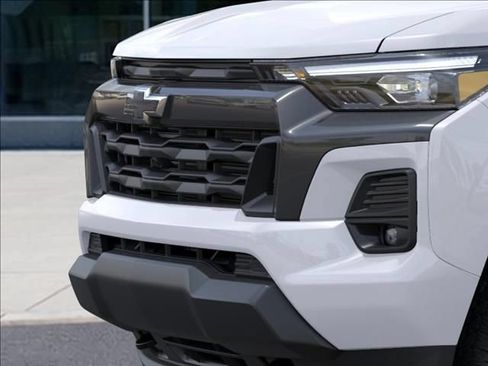 New 2026 Chevrolet Colorado LT w/ LT Convenience Package AWD/4WD image 13