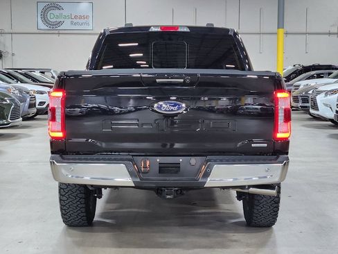 Used 2023 Ford F150 Lariat w/ Trailer Tow Package image 10