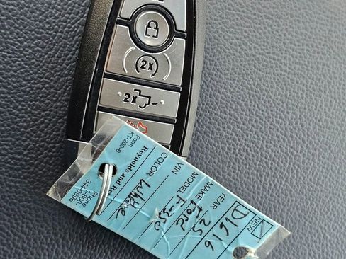 New 2025 Ford F350 XLT w/ Black Appearance Package image 31